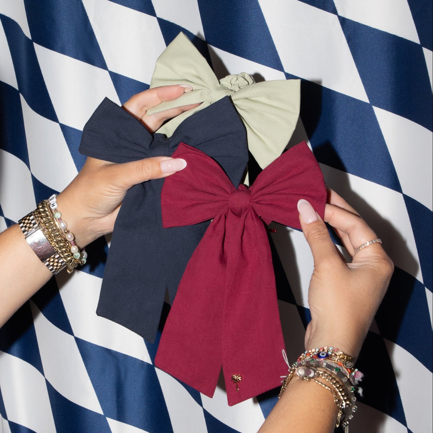 The BOLD BOW - The SISS BLISS GmbH