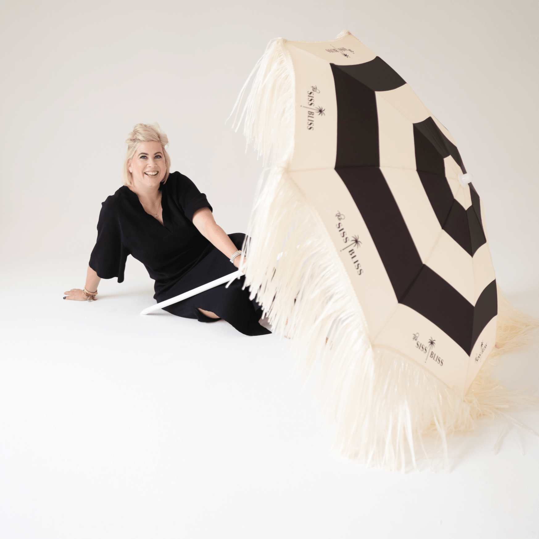 The PARASOLIA - The SISS BLISS GmbH