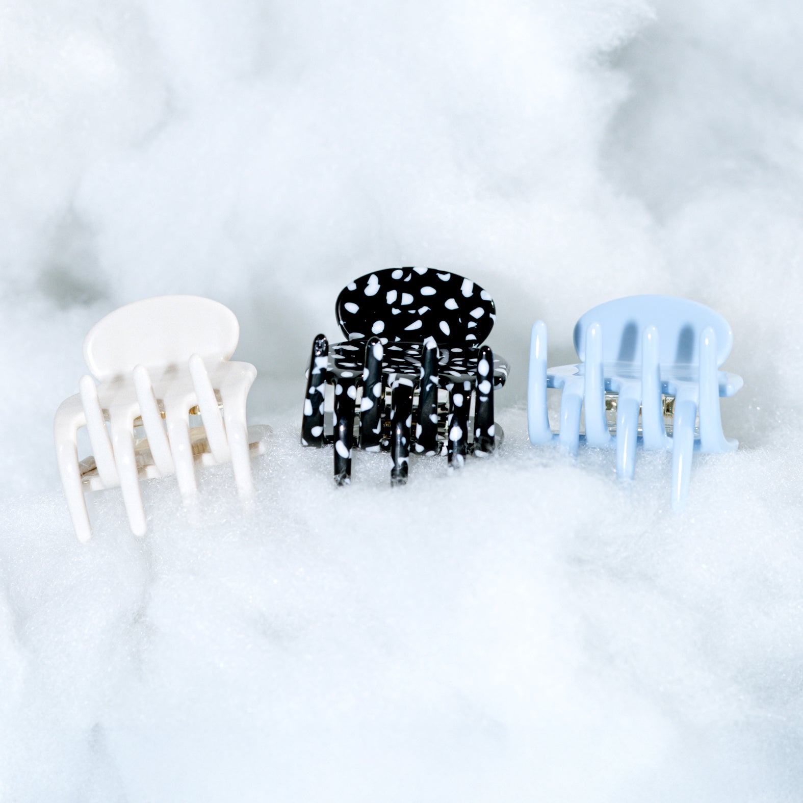 The HAIR WEAR HEAD IN THE CLOUDS Edition