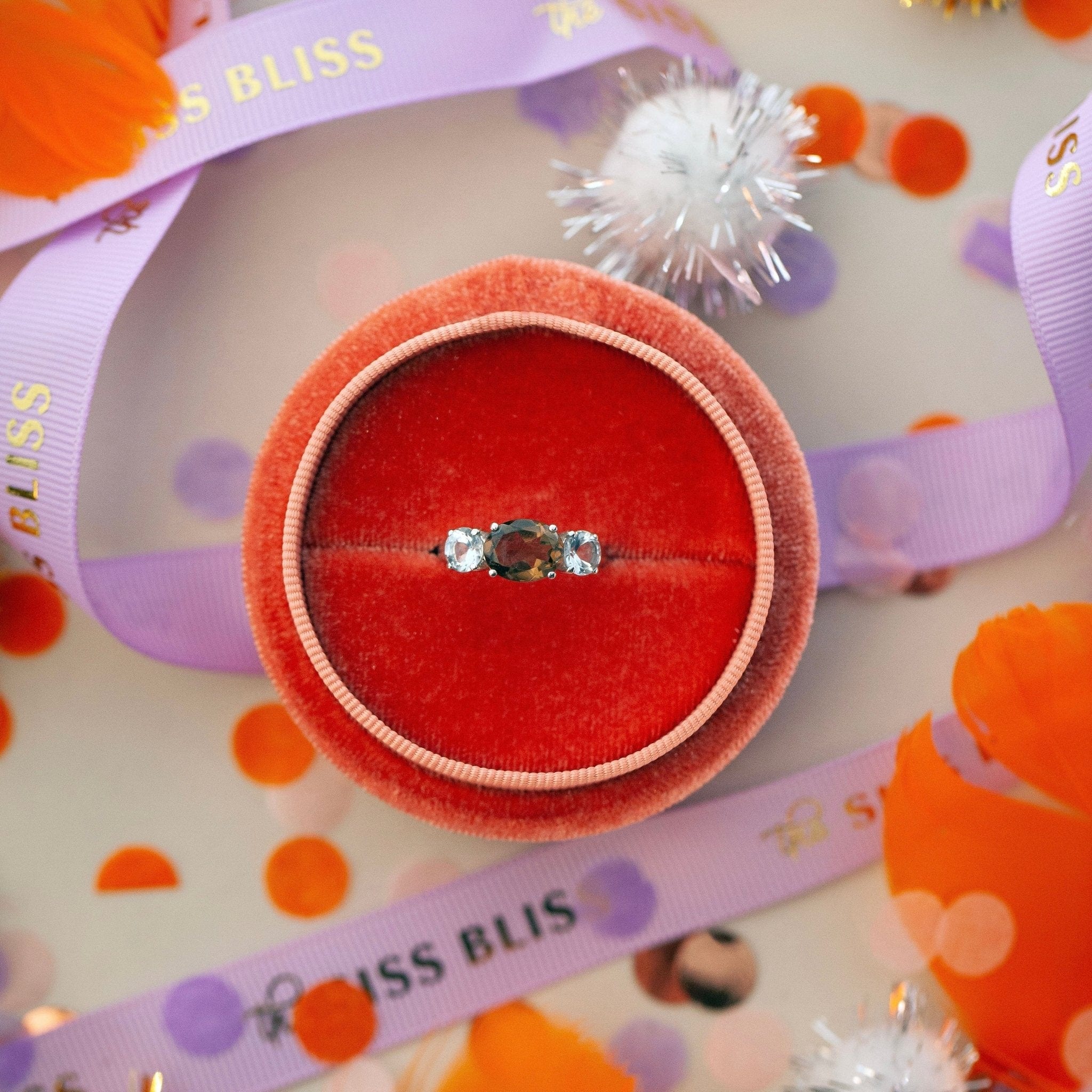 Ring SARA Gelbgold Gr. 51