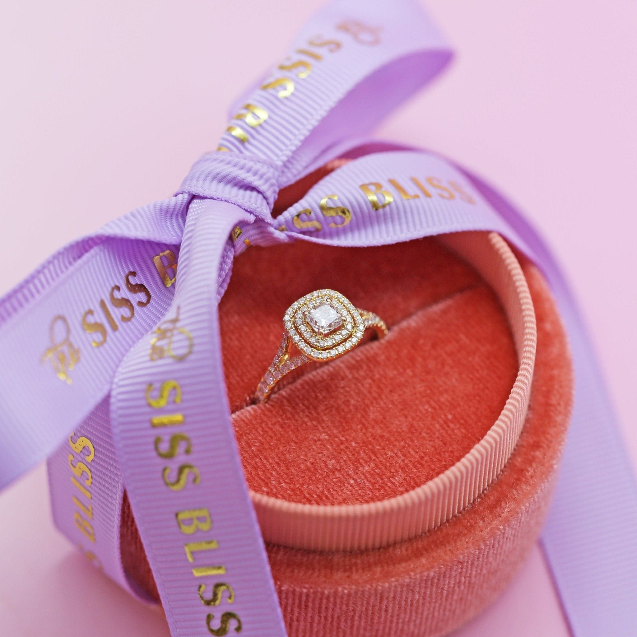Ring ALMA