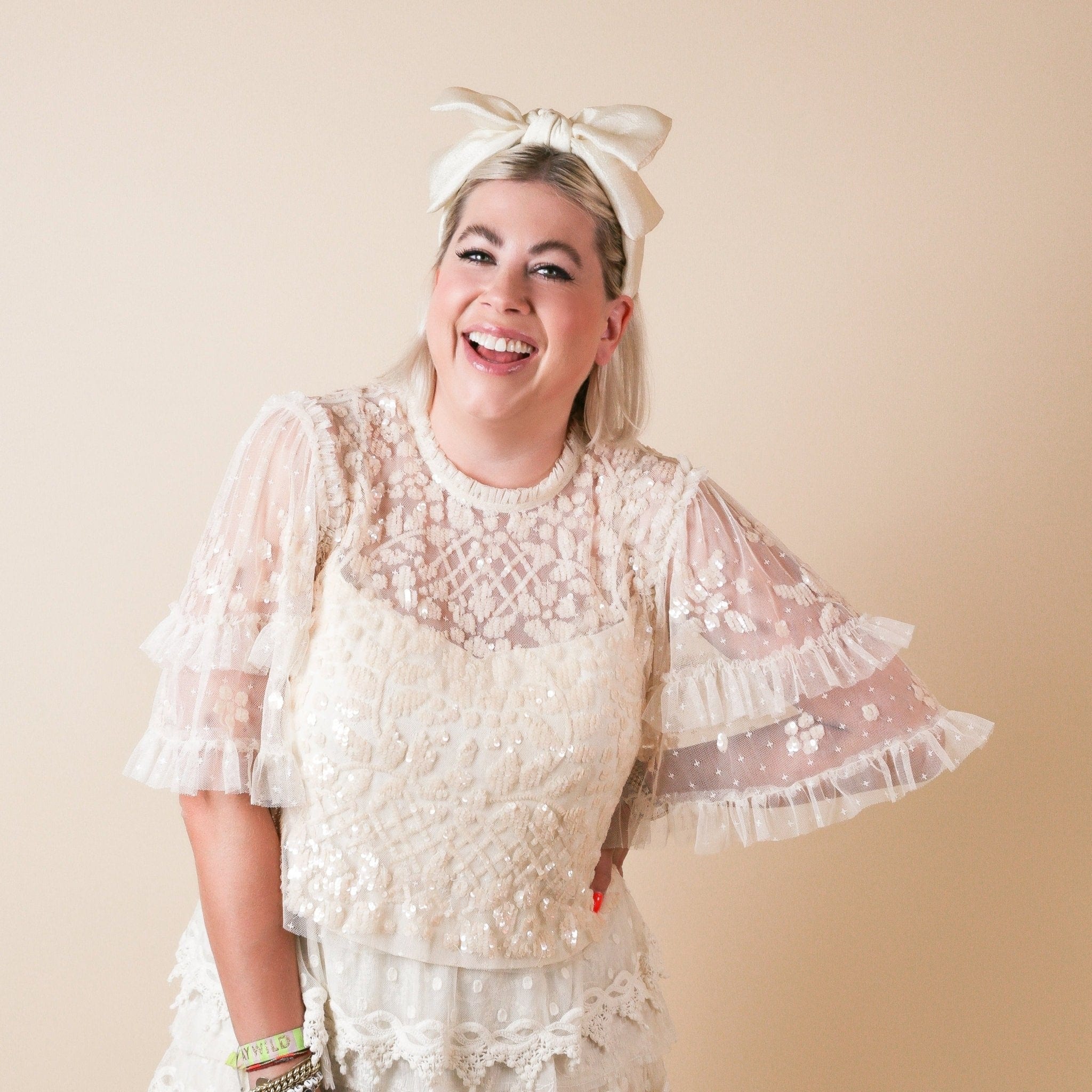 The COOL CROWN Wedding Edition - IVORY BOW
