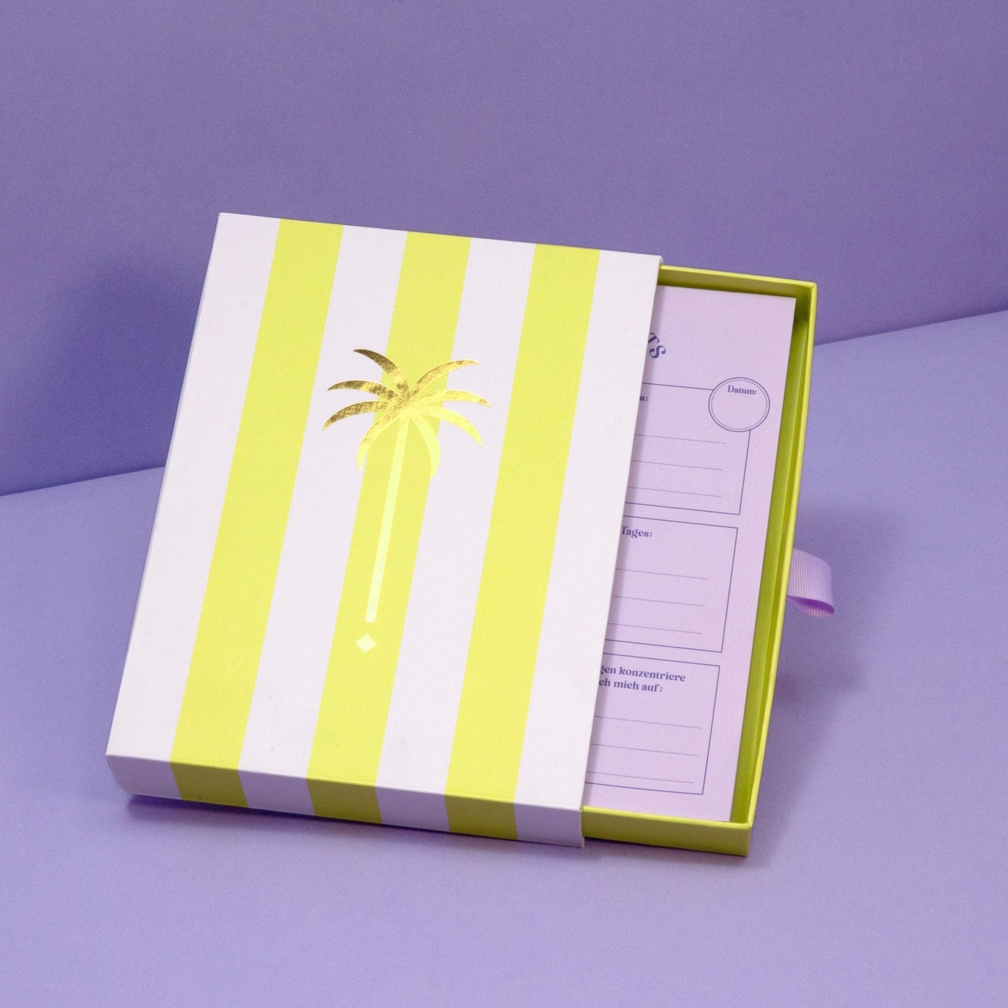 The BLISS MOMENTS Everyday Journal