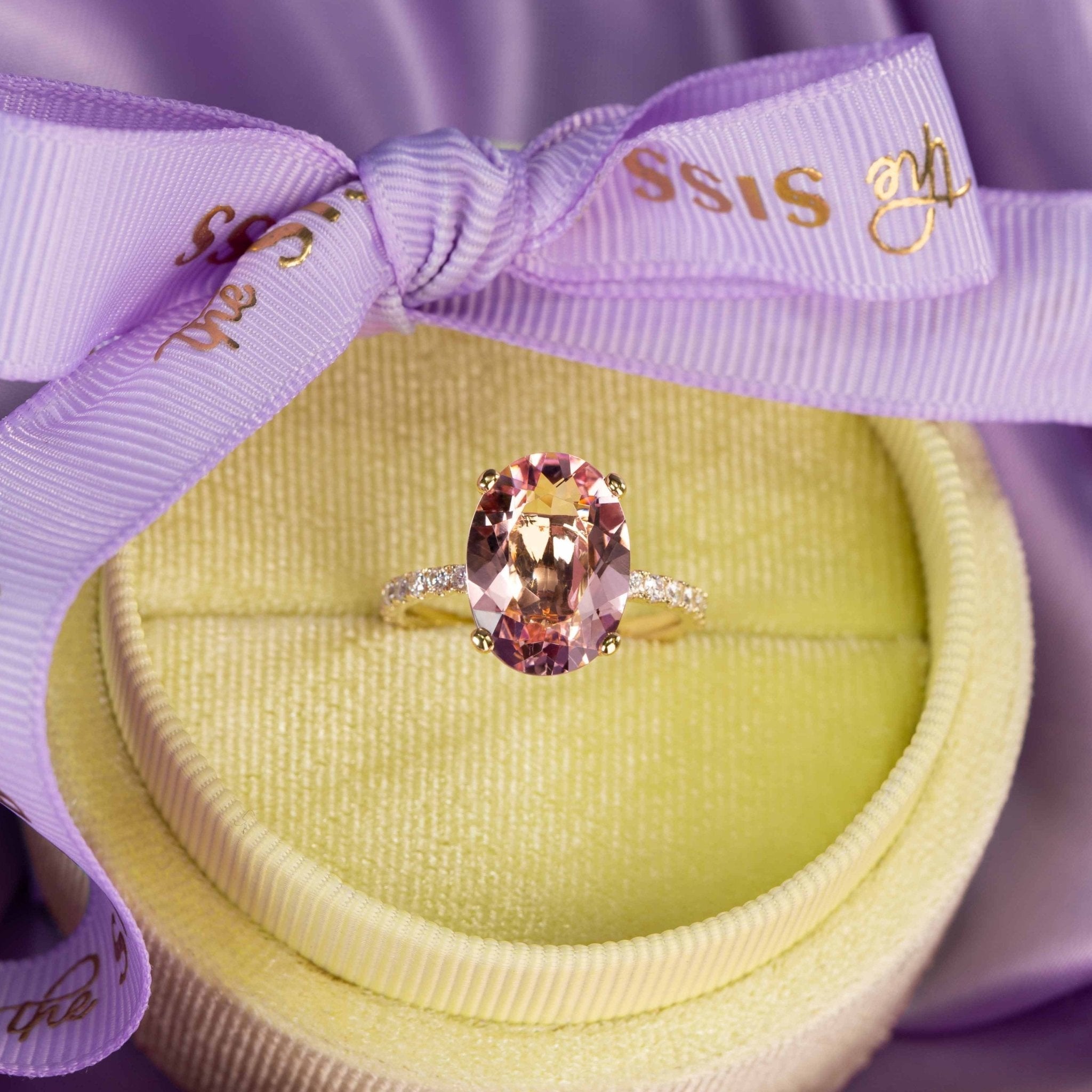 Ring SISSI Oval