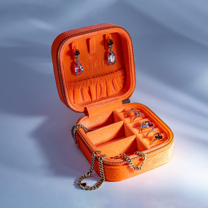 GOLDEN GOALS Travel Case